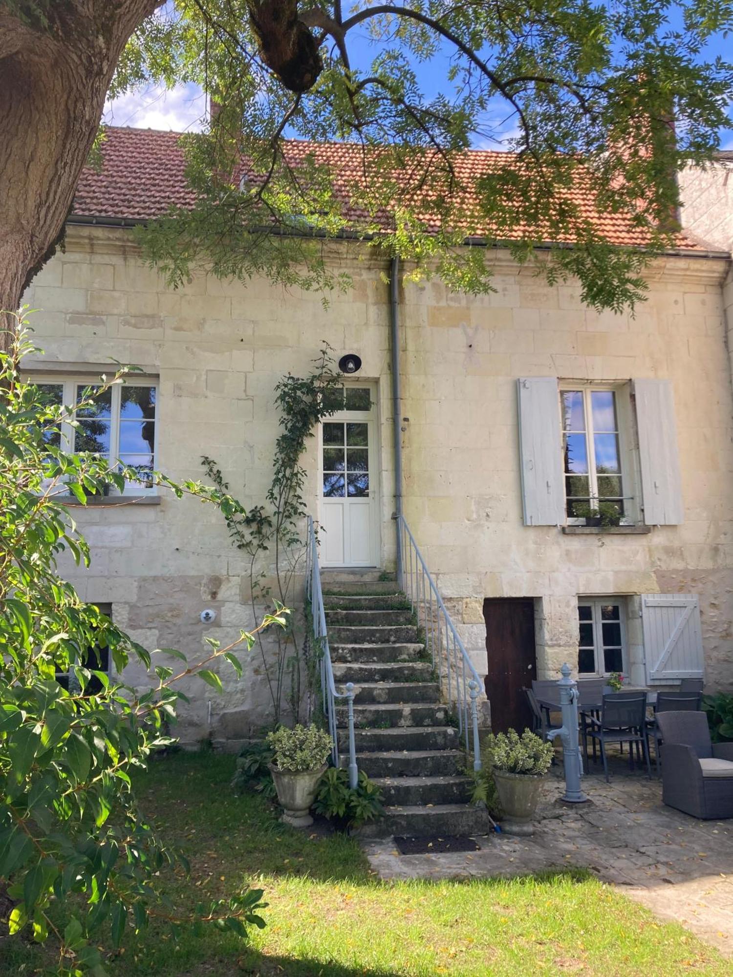 Gite Saint Joseph Loches Exterior foto